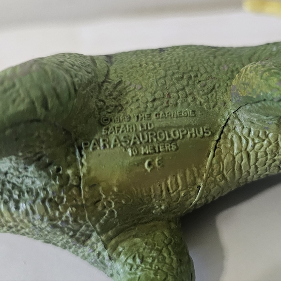 1998 The Carnegie Safari Ltd Parasaurolophus dinosaur figure - Picture 7 of 7